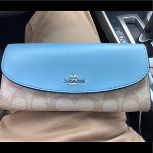 New Coach Wallet